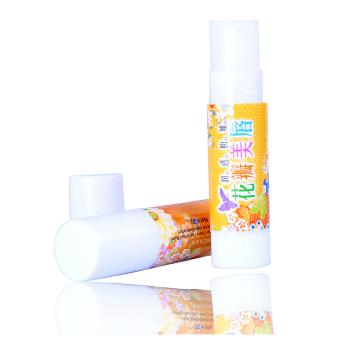 沁彩花瓣美唇潤(rùn)唇膏Q8002D